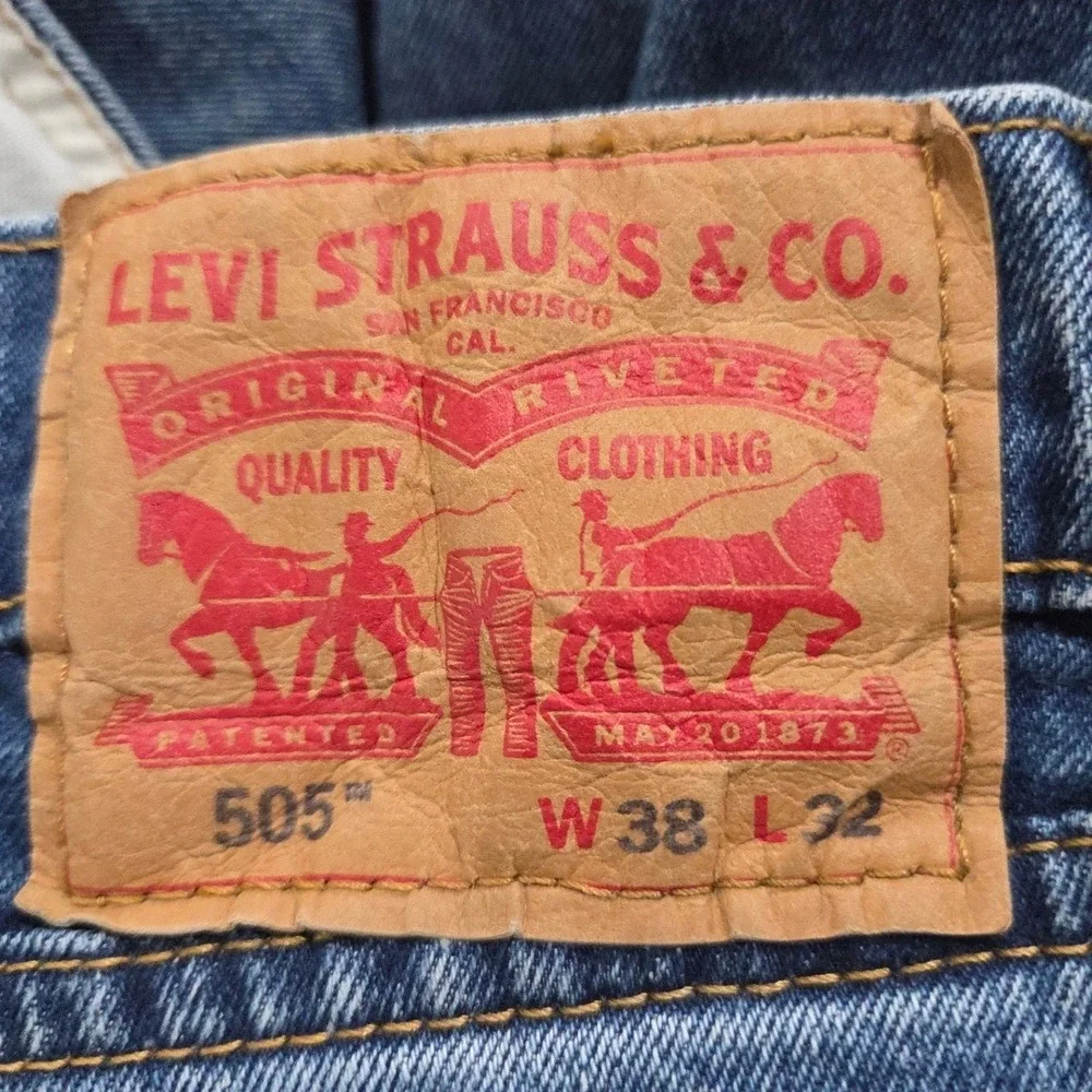 Levis 505 Jeans‎ Mens 38x32 Regular Fit Straight Leg Medium Wash Blue Denim Zip